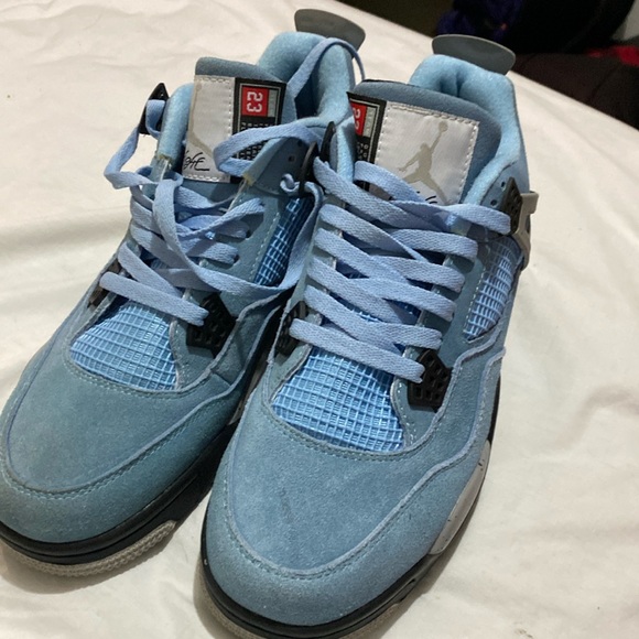 Air Jordan - Picture 1 of 3